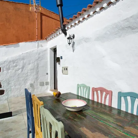 شاليه Casa Tito Y Teresita *